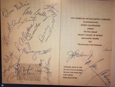 Sports autographs Jim Brown, John Glenn Jr., Dick Butkus, Bobby Hull, and more picture