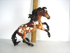 1694 BREYER FALL IN LOVE WEB SPECIAL LE 200 NAKOTA MOLD EXCELLENT CONDITION picture