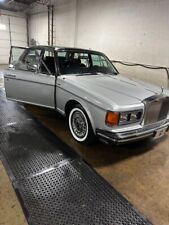 1982 Rolls-Royce Silver Shadow very nice car super clean picture