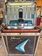 Rockola Tempo 2 Jukebox with wallboard and over 1000 45rpm. picture