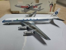 Aeroclassics VARIG DC8-33 1:200 AC219900 1970s Colors  PP-PEA picture