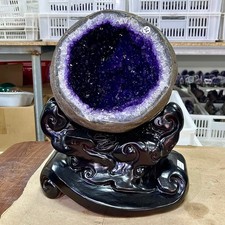 24.31LB The amethyst cave symbolizes the specimen and base of the money bag picture