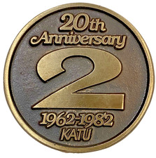 Pacific NW TV Broadcasting 20th Anniversary KATU Ch2 1962-1982 Bronze Papeweight picture