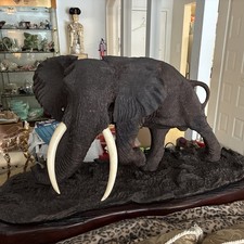 Monumental African Leadwood Elephant Sculpture – Mophe Gonde – 48” – Rare picture