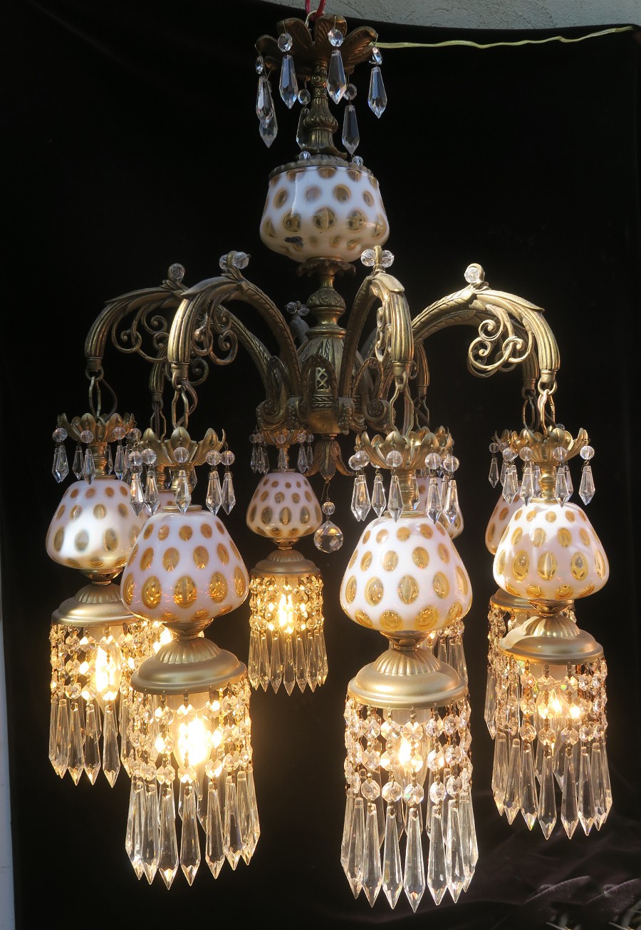 Fenton lamp Chandelier 8Lt Vintage Honey suckle glass Brass Bronze crystal Fenton lamp Chandelier 8Lt Vintage Honey suckle glass Brass Bronze crystal