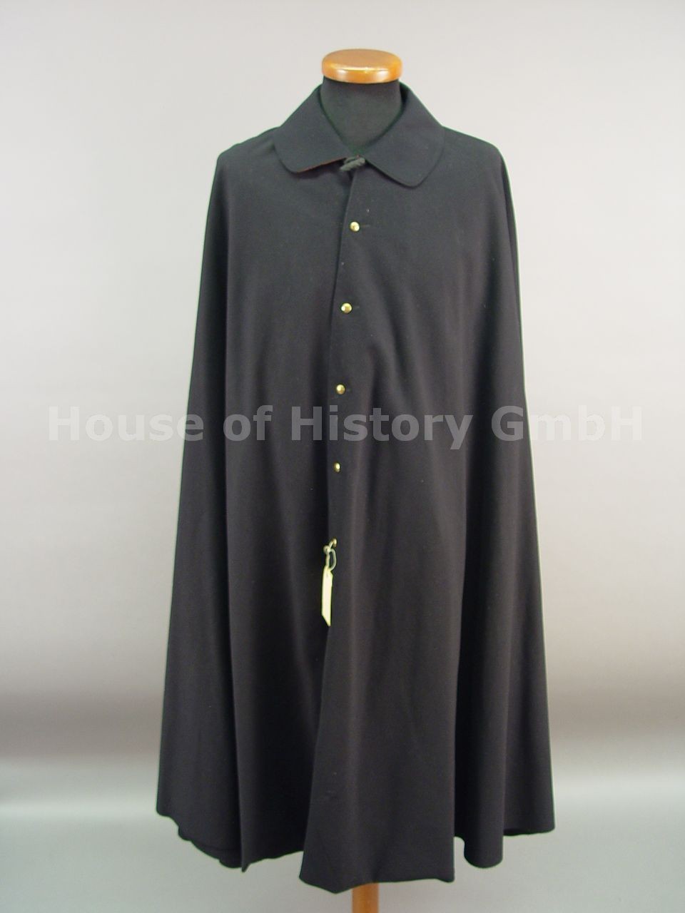151376: Hanover, black wheel coat of His Highness Prince Ernst August II, 1900 151376: Hanover, black wheel coat of His Highness Prince Ernst August II, 1900
