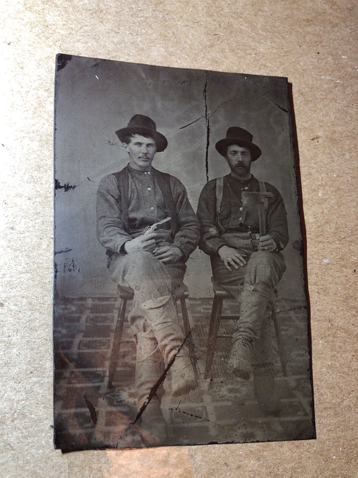 Outlaw Jim Younger ?? Antique Photo Tintype Holding Gun Hatchet Rare 1800s Outlaw Jim Younger ?? Antique Photo Tintype Holding Gun Hatchet Rare 1800s