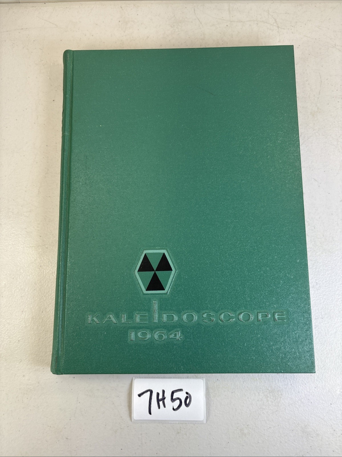 1964 Hampden-Sydney College Yearbook Kaleidoscope Virginia VA 7H50 1964 Hampden-Sydney College Yearbook Kaleidoscope Virginia VA 7H50