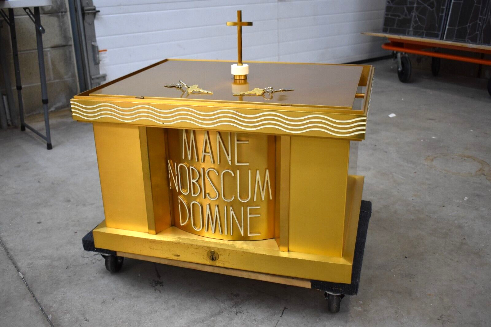 Older Large Church Tabernacle, All Gold Plated, Has 2 Keys (CU-SJ760) chalice co