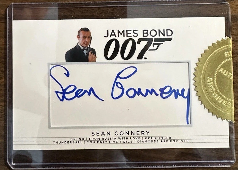 2017 James Bond Archives Sean Connery Cut Autograph Auto #NNO Blue Auto Sealed 2017 James Bond Archives Sean Connery Cut Autograph Auto #NNO Blue Auto Sealed