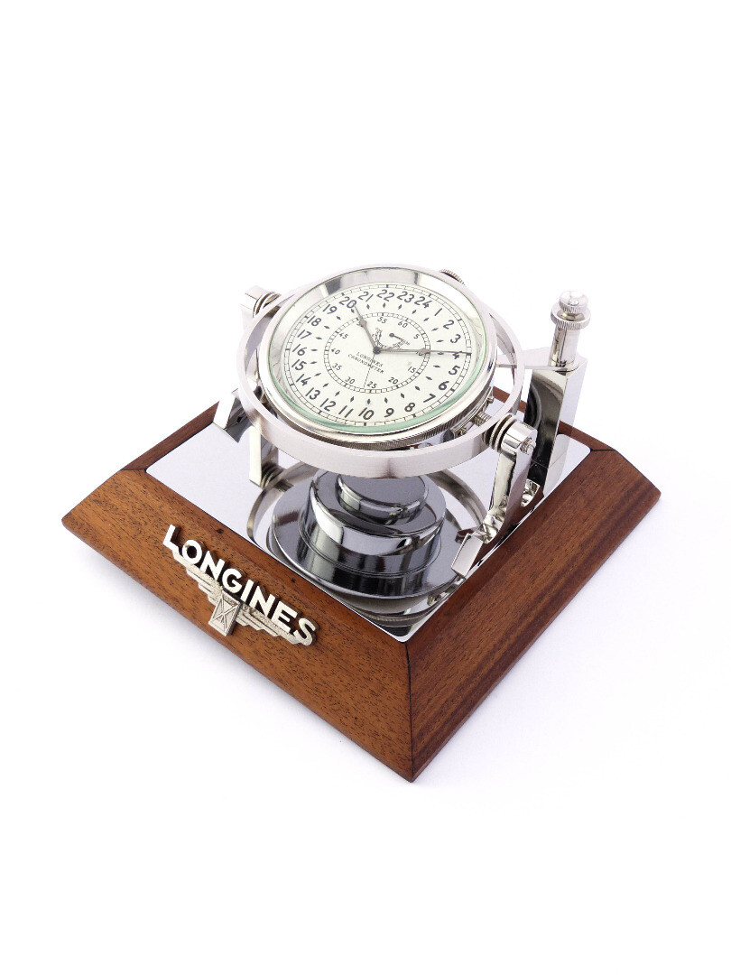 Super rare  impressible display clock  Longines chronometer  shop show room 40's