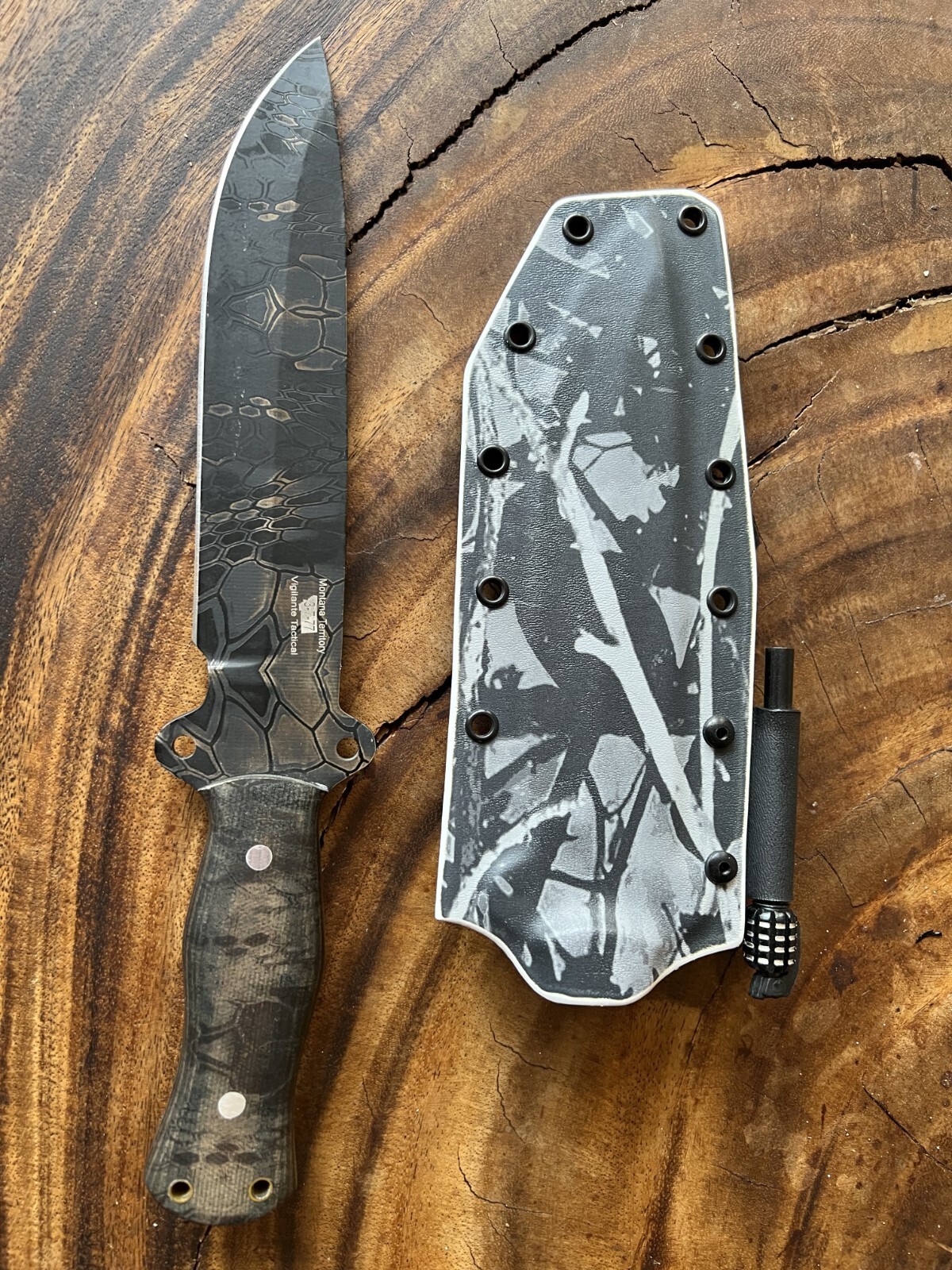 Custom Handmade Montana Territory Vigilante Tactical Knife with Kydex Holster Custom Handmade Montana Territory Vigilante Tactical Knife with Kydex Holster