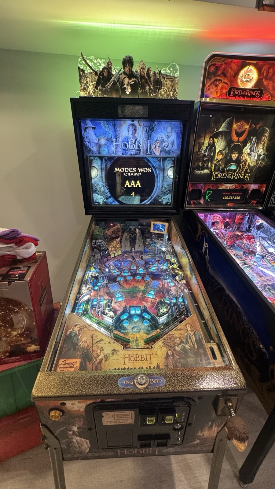 The Hobbit pinball machine Limited Edition JerseyJack 100% Working Home Use Only The Hobbit pinball machine Limited Edition JerseyJack 100% Working Home Use Only