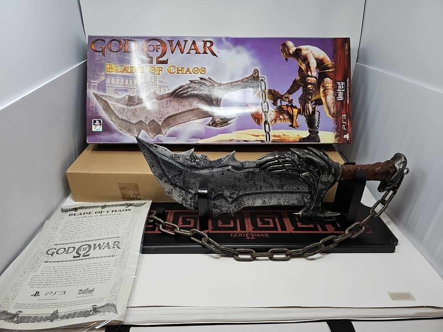 GOD OF WAR BLADE OF CHAOS UC2665 BY UNITED CUTLERY COMPLETE GOD OF WAR BLADE OF CHAOS UC2665 BY UNITED CUTLERY COMPLETE